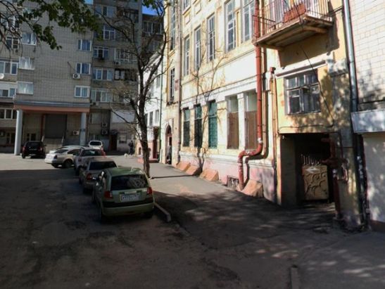 В Ростове снесут еще два старинных дома