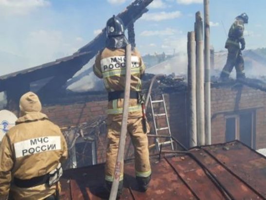 В Таганроге рабочий пострадал при пожаре в цехе по производству металлоконструкций