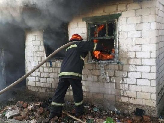 В Ростовской области 37-летний мужчина сгорел заживо при пожаре в летней кухне