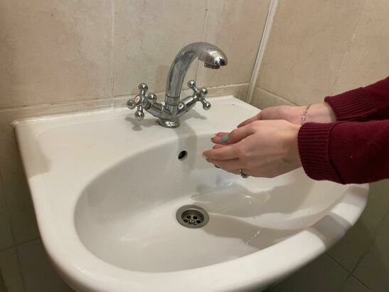 Жители дома на улице Комарова в Ростове остались без воды на несколько дней