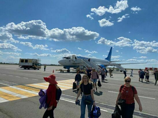 В ростовском аэропорту Платов ограничение полетов продлили до 22 сентября