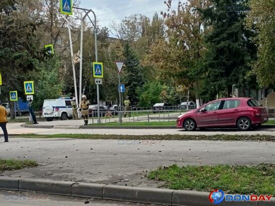 В Волгодонске кинологи оцепили магазин из-за подозрительного пакета
