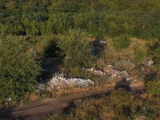 В Мартыновском районе нашли огромную свалку бытовых отходов