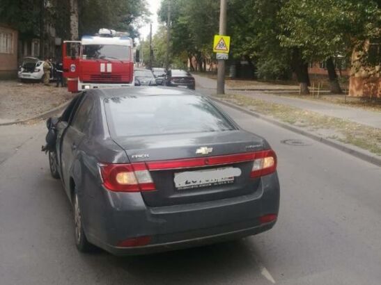 В Ростове автомобилистка устроила ДТП с пострадавшим quot; Городской портал Rostov.r