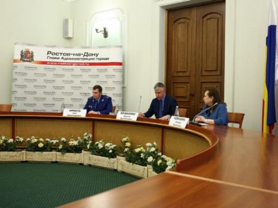 Алексей Логвиненко: В Ростове обеспечили жильем более 200 семей из аварийных домов