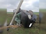 В Ростовской области четверо пострадали, врезавшись на «Приоре» в опору ЛЭП