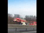 На трассе в Ростовской области фура завалилась на бок после ДТП с пожарной машиной