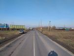 В Ростовской области водитель «буханки» столкнулся с тепловозом