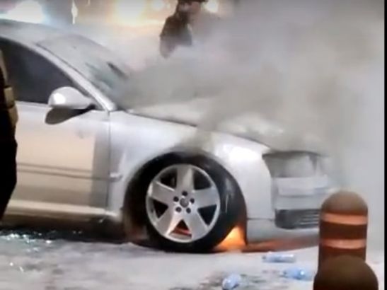 В Ростове иномарка загорелась после ДТП: видео