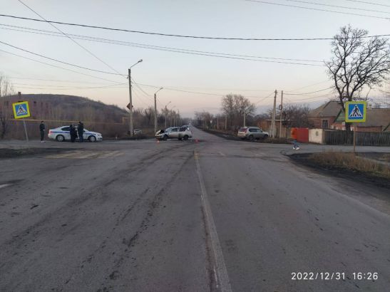 В Новошахтинске 14-летний подросток пострадал в аварии