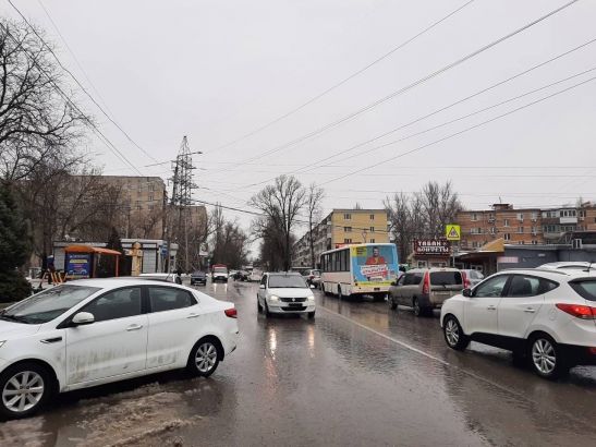 В Ростове девятилетний мальчик попал под колеса иномарки