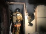 В хуторе Ростовской области пенсионерка заживо сгорела при пожаре в частном доме