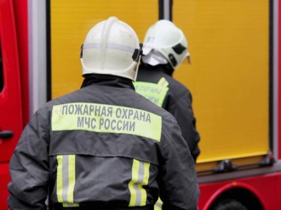 В Каменске при пожаре в двухэтажном доме пострадали два пожилых человека