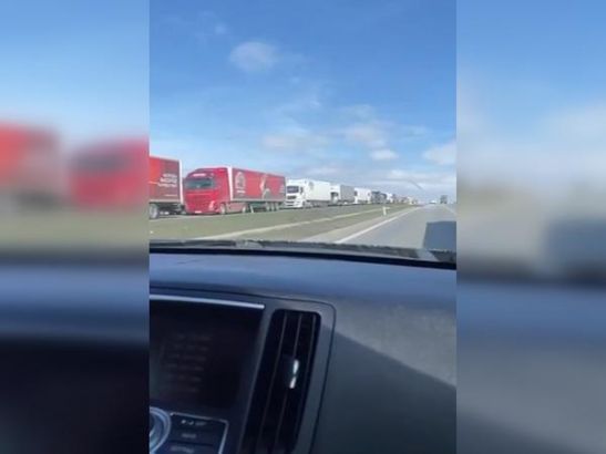 Госавтоинспекция Ростовской области предупреждает водителей о пробках на трассе М-4 «Дон»