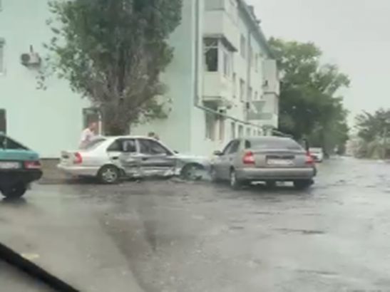 В Сальске в ДТП пострадали две женщины