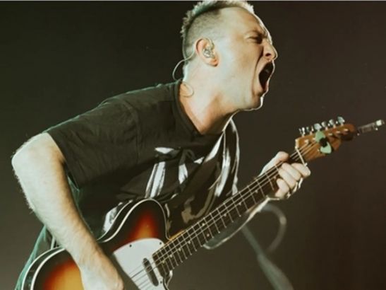 Музыкант из Таганрога Рома Зверь устроил дебош в баре Самары