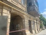 В центре Ростова обрушилась часть доходного дома Эсса XX века