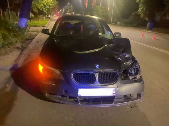 В Азове мужчина на «БМВ 525» сбил насмерть 27-летнюю девушку