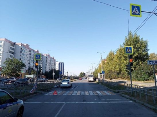 В Волгодонске 14-летний подросток попал под колеса легковушки
