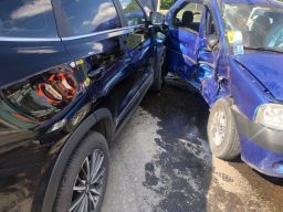В Шахтах водитель и пассажир пострадали в ДТП с «Чери Тигго»