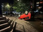 В Волгодонске парень угнал «Ниву» и устроил ДТП с «перевертышем»