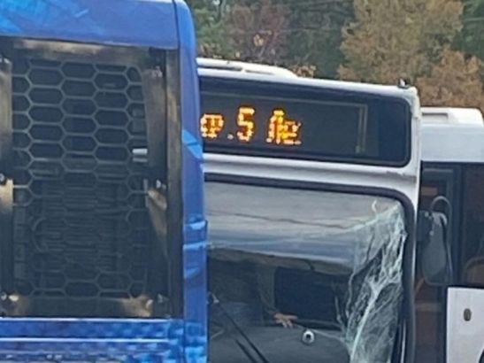 Гонка автобусов в Ростове закончилась ДТП