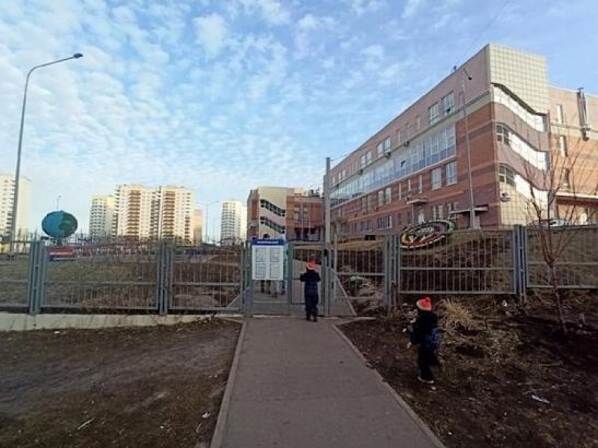 В Ростове-на-Дону в школах перешли на усиленный режим охраны