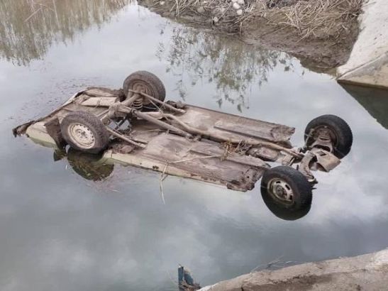 В Ростовской области водитель ВАЗа погиб в ДТП с «перевертышем»
