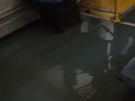 В Ростове из-за сильного дождя 6 ноября затопило автобус № 67