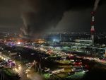 Кадры с места крупного пожара на рынке «Темерник»