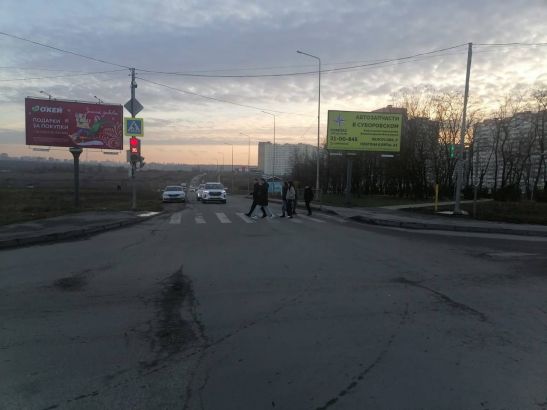 В Ростове водитель легковушки сбил пятилетнюю девчку и скрылся с места ДТП