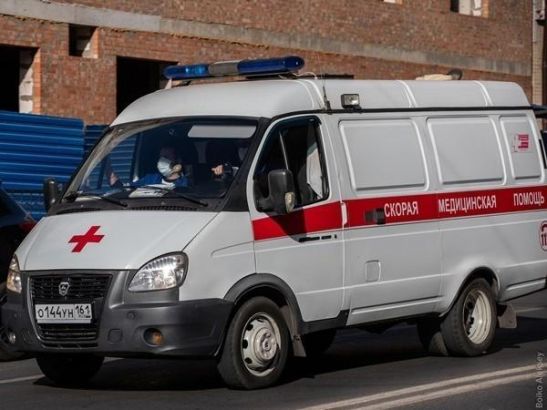 В Ростовской области водитель ВАЗа сбил 59-летнего мужчину