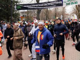 Около трех тысяч ростовчан приняли участие в новогоднем забеге