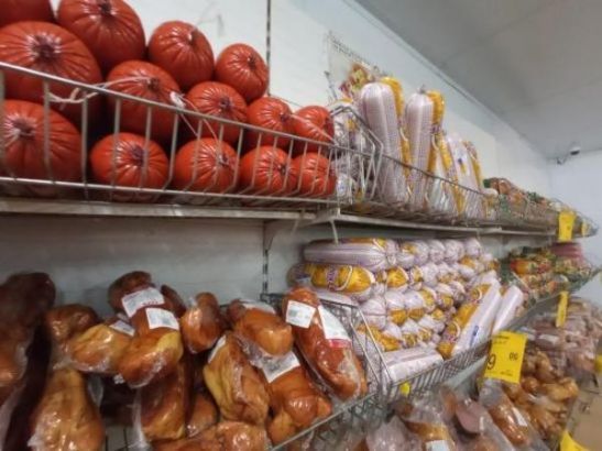 Колбаса и творог в Ростове стали самыми дорогими в регионе