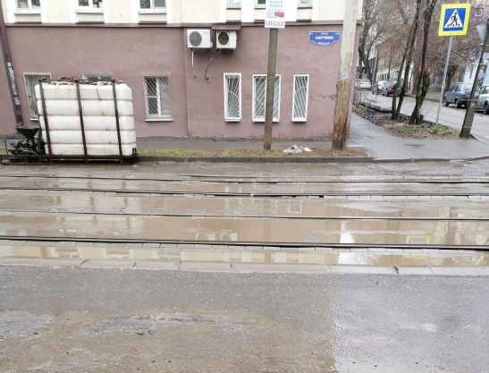Ростовчане пожаловались на просевшие трамвайные пути на Закруткина