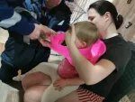 В Ростове двухлетний ребенок застрял головой в сиденье для унитаза