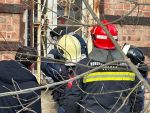 В Ростове начали операцию по спасению животных, застрявших в доме на Нариманова