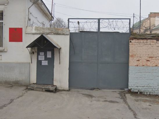 В Таганроге на старушку завели уголовное дело за поджог двери спецприемника