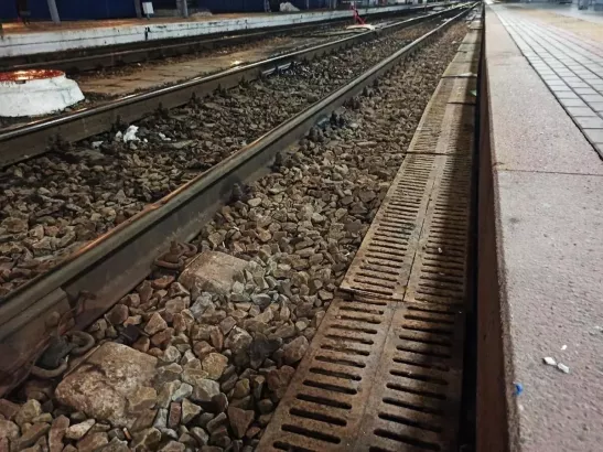 Под Ростовом пассажирский поезд насмерть сбил 30-летнего мужчину