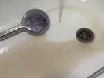 Жители Каменска-Шахтинского пожаловались на ржавую воду, которая течет из кранов