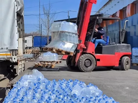 Из Ростовской области жителям Оренбуржья отправили более 60 тонн питьевой воды