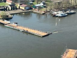 В Ростове готовят к открытию понтонный мост на Зеленый остров