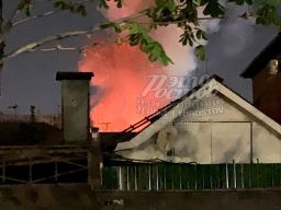 В Ростове на Сельмаше сгорел частный дом