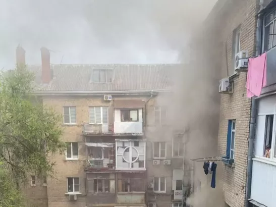 В Ростове-на-Дону при пожаре в квартире пострадала женщина