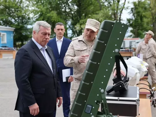 Губернатор Василий Голубев отправил новую партию оборудования для военных и гуманитарную помощь