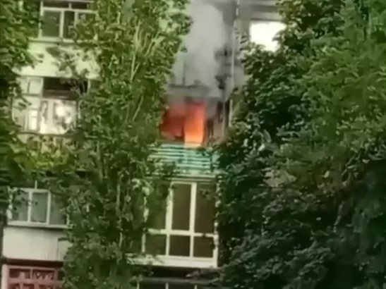 Во время пожара в квартире пострадала 58-летняя жительница Азова