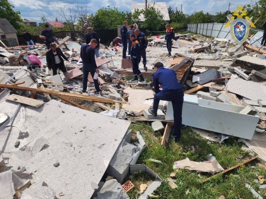 В Ростовской области из-за взрыва в частном доме пострадала пожилая супружеская пара