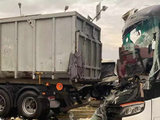 В Ростовской области на трассе М-4 в массовом ДТП с автобусом погиб человек