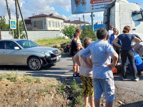 В Ростовской области в ДТП пострадал 17-летний мотоциклист