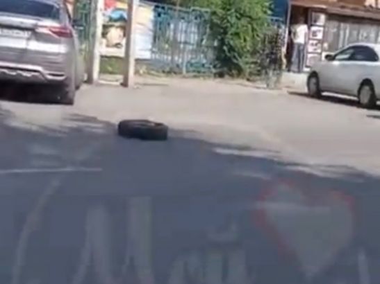 В Ростовской области у «ГАЗели» во время движения отвалилось колесо